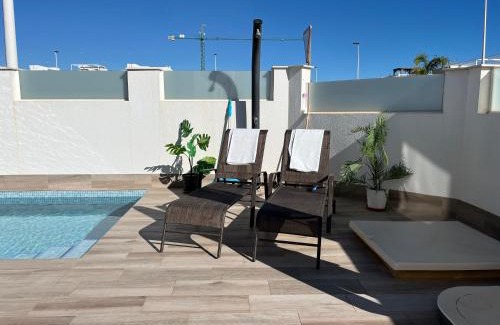 San Pedro del Pinatar House | Luxury Three Bedroom Villa with Private pool and rooftop Solarium