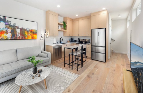 North Beacon Hill House | Luxury Townhome in Beacon Hill