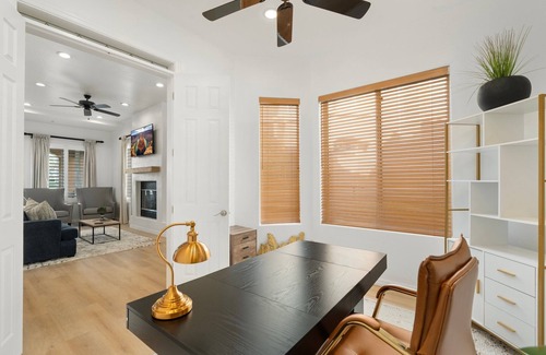 Ocotillo House | Luxury Townhome in Chandler-Stunning Views of Lake/Golf Course Large 3BR 2.5BA
