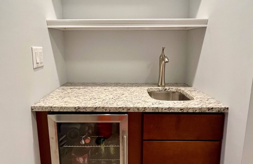 Lincoln House | Luxury townhome in the White Mtns. Convenient to hiking and area activities!