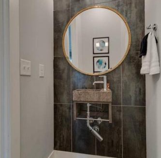 Edgehill House | Luxury Townhome! Rooftop-Game Room! Near Broadway!
