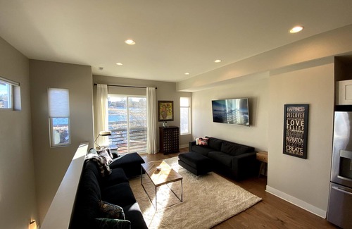 West Colfax House | Luxury Townhome with rooftop deck on park and light rail
