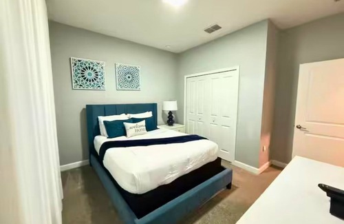 Kissimmee Resort | Luxury Townhouse at Storey Lake Resort - 10 Min to Disney with Pool & Spa