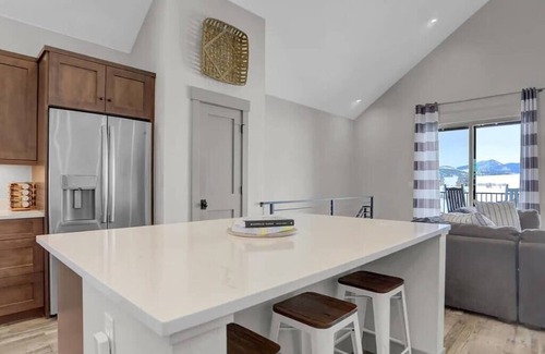 Grand Elk Ranch House | Luxury Townhouse| Grand Elk| Granby Ranch| Private Hot Tub
