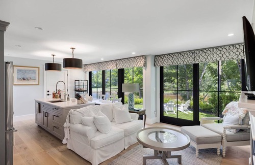 Kennebunkport House | Luxury Townhouse - Maine