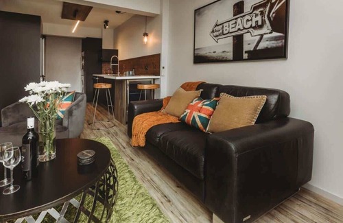 New Plymouth Apartment | Luxury Two-Bedroom Apartment in New Plymouth