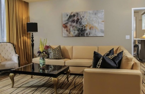Las Vegas Apartment | Luxury Two Bedroom Suite Hotel and Casino
