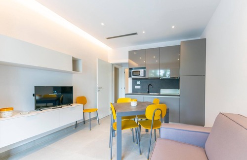 Lido degli Estensi Villa | LUXURY TWO-ROOM APARTMENT A FEW STEPS FROM THE SEA AND THE PEDESTRIAN CENTER