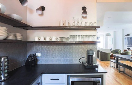 Sheffield and DePaul House | Luxury Two-Level Townhouse | Patio | Lincoln Park