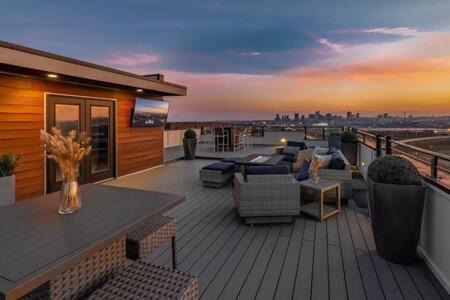 Talbot's Corner House | Luxury Urban Mansion with Rooftop Deck