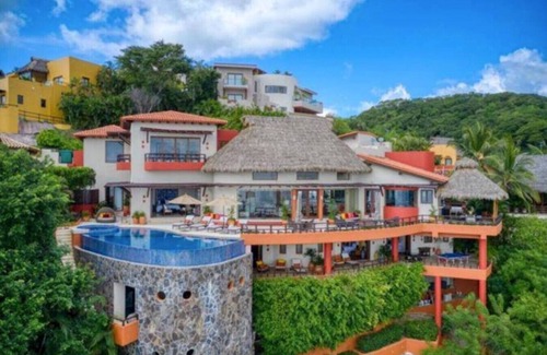 La Cruz de Huanacaxtle House | Luxury Villa Paloma Blanca