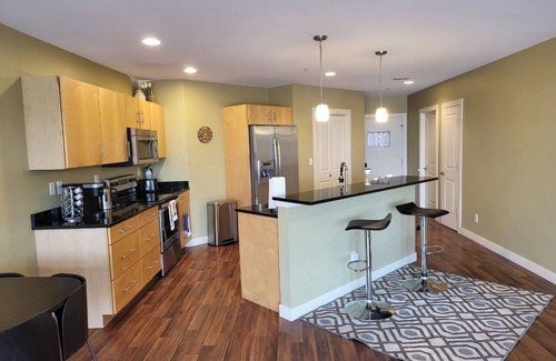 Saint Joseph Condo | Luxury Vacation Condo on Water, Walk to Beaches, Parks, Playgrounds. St Joseph