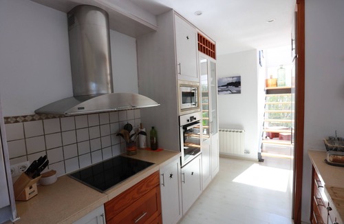 Sa Caleta Villa | Luxury Villa. Sea views. 2min walk Beach. Free kayaks/bikes AMAZING LOCATION!