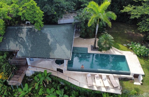 Mal Pais Villa | Luxury Villa in the Jungle- Ocean & Bay View - Pool, A/C, Wi-Fi
