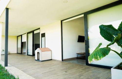Jamundi Villa | Luxury Villa 15 min Cali - Private Pool