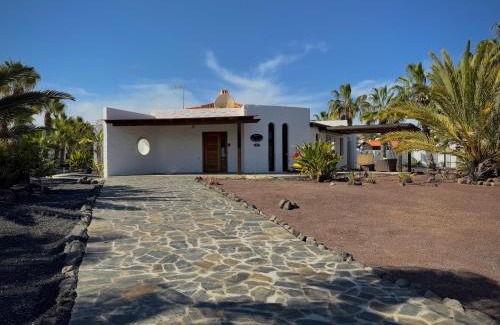 Parque Holandes House | Luxury Villa Casa Montana & Pool & Private & Quiet