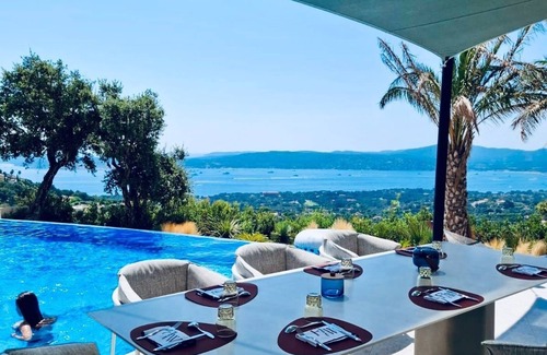 Sainte-Maxime - Saint-Tropez Villa | Luxury villa in Grimaud with Gulf view