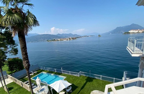 Carciano Villa | Luxury villa Olga con dependance in Stresa