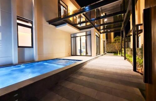 Cam Lam Villa | Luxury villa trong Whyndham garden Cam Ranh