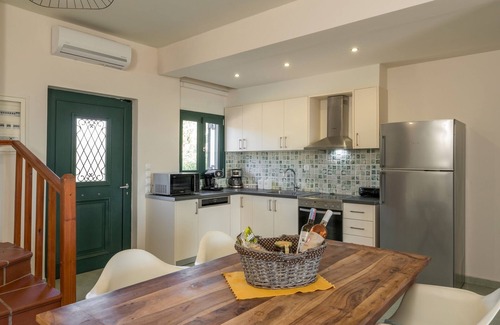 Stavros Villa | Luxury villa with Amazing Sea views, Private Pool, minutes away from the Beach