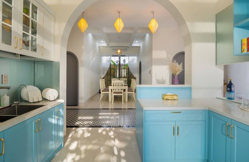 Son Tra Villa | Luxury Villa with amazing swimming pool and large garden 5’ to Han river & beach