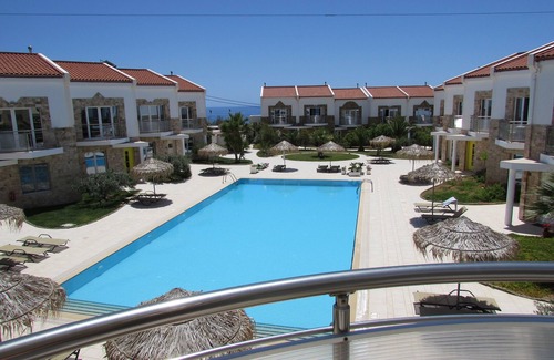 Makry Gialos Villa | Luxury Villa with Shared Pool and Stunning Sea and Mountain Views