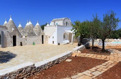 Alberobello Villa | Luxury villa with private pool surrounded by olive trees