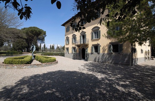 Cortona Villa | Luxury Villa with Private Pool and Breathtaking Views of the Tuscan Hills