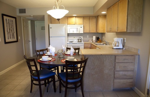 Lake Geneva Villa | Luxury Villas at Grand Geneva Resort For The Cost of a Suite!