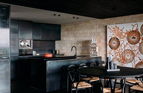 Melbourne Central Business District Apartment | Luxury Villas The Melbourne (Stunning city views)