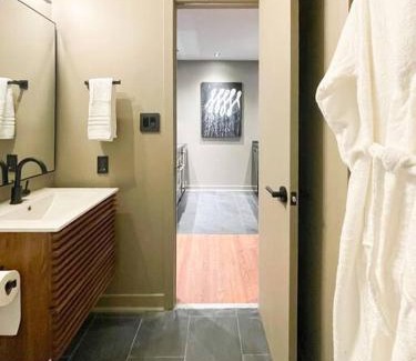 Downtown Apartment | Luxury Warehouse District Condo