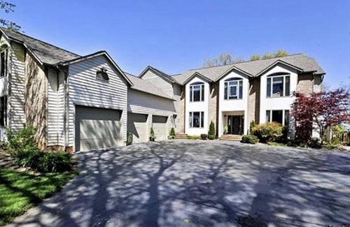 Annapolis House | Luxury Waterfront Executive Family Home Annapolis with All Amenities