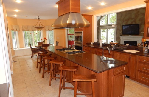 Wareham House | "Luxury Waterfront Retreat – Spacious, Secluded, and Perfect for Events!"n