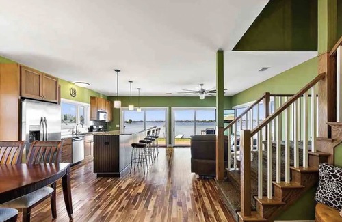 Keego Harbor House | Luxury Waterfront Oasis on Serene Cass Lake