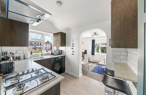 Watford House | Luxury Watford 2 Bed House FREE Parkingn