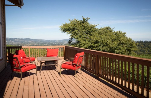 Dundee House | Luxury Wine Country Retreat