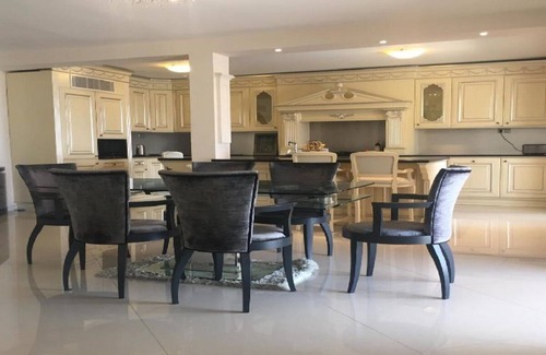 Cannes La Bocca Villa | LUXURY WITH STUNNING MEDITERRANEAN & MOUNT VIEWS, MINUTES FROM CANNES' HEARTBEAT