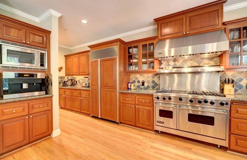 Sammamish House | Luxury Wooded Estate With Pool