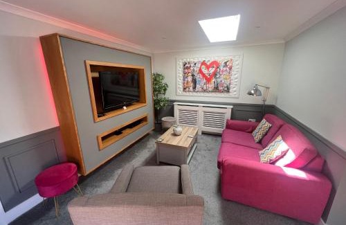 Skegness Villa | Luxury Woodlands Retreat, Countryside By The Coast