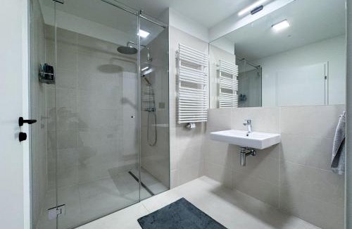 Favoriten Apartment | LUXUS-Apartment mit Weitblick