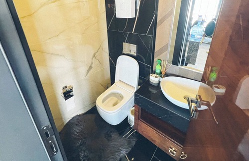 Mahmutlar Apartment | Luxus-Duplex Apartment, Whirlpool, Sea View, Bar, Bathrooms, Gym, private Beach