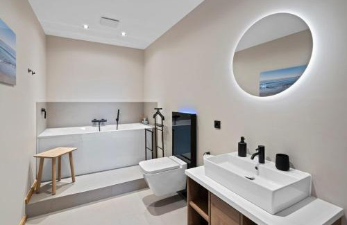 Glowe Apartment | Luxus Meerblick Strand & Sauna & Garten & Heimkino