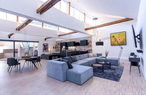 Guetersloh Apartment | Luxus Wellness Loft - 245qm - Designwohnen im Zentrum