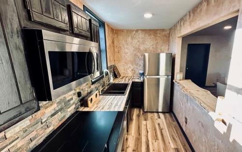 Taos Apartment | LUXX - Two Bedroom Suite - Bunk Room
