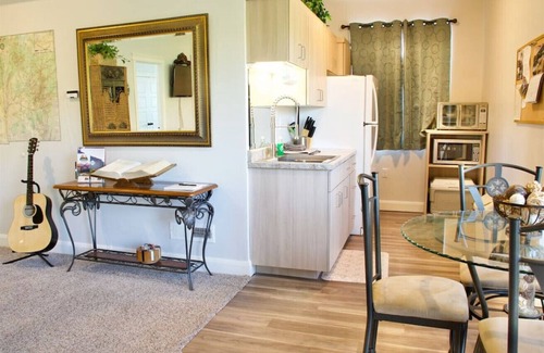 La Verkin Condo | LV5 Upper Floor Suite