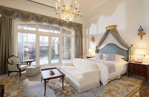 Yuhang District Hotel | Lvcheng Taohuayuan Huanglong Hotel