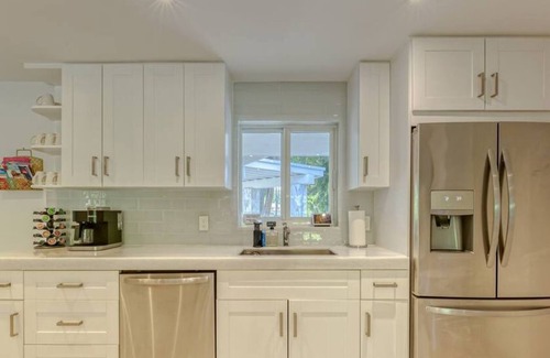 Barrier Island House | LVS Cascada- Exclusive Offer w/Golf/Pool/HotTub/Beach