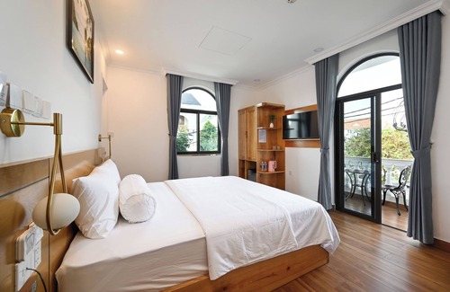 Binh Tan Hotel | Ly Ly Hotel 2
