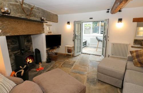 Eyam House | Lydgate Cottage