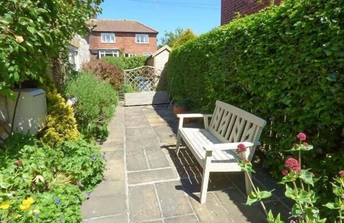Fylingthorpe Cottage | Lyndale Cottage